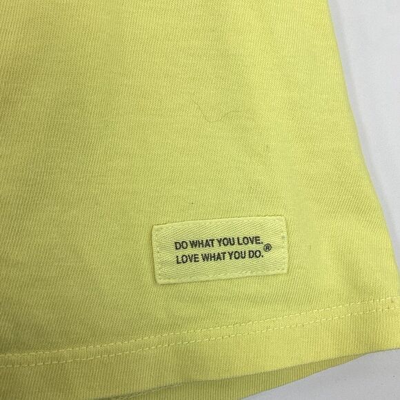 Life Is Good Crusher TShirt Womens XXL Yellow Short Sleeve Top Get Outta Town - Picture 5 of 7